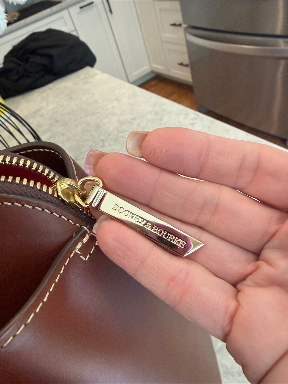 Dooney & Bourke Alto Emilia satchel - Picture 10 of 10